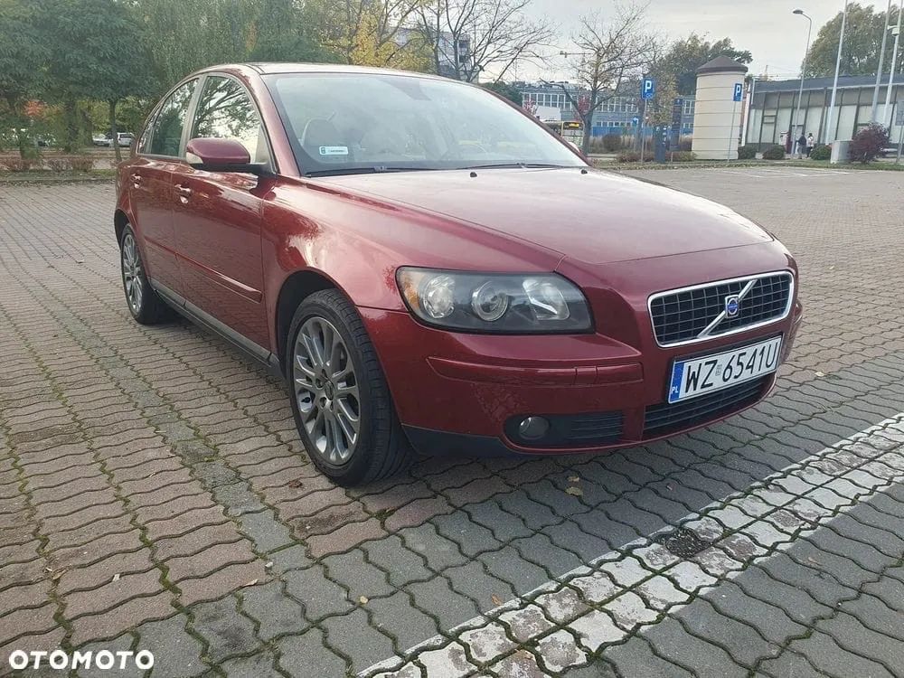 Volvo S40 Volvo S40 2.0D – Zadbany egzemplarz | Białe skóry | Tempomat | Hak |