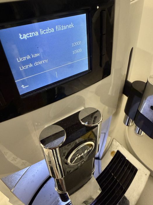 Jura E8 (EA) Piano White 2020 stan bdb