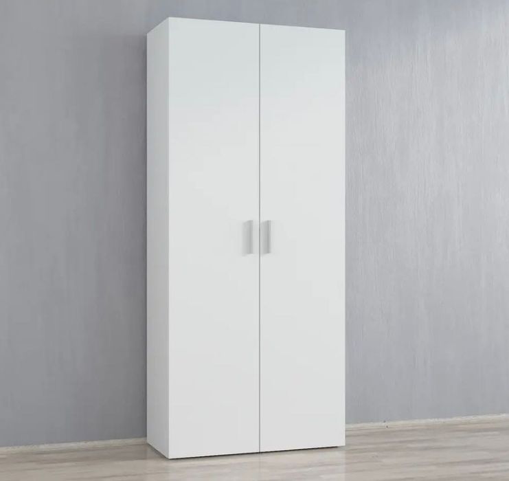 Шафа для одягу або інших предметів