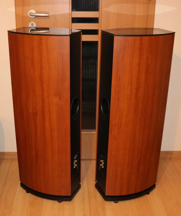 Jamo D590 - Podłogowe kolumny głośnikowe. W-wa.