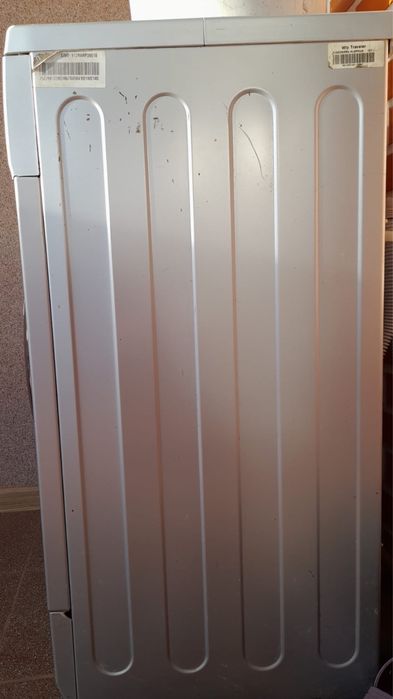 Продам стиральную машину LG