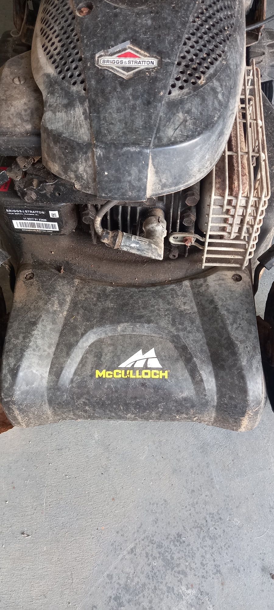 Máquina cortar relva