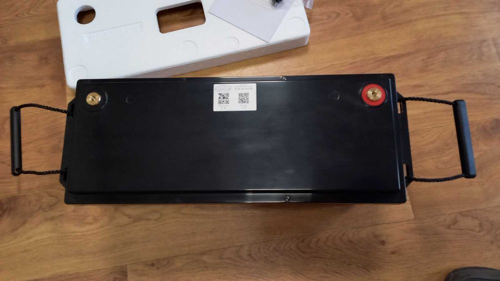 Литиевий аккумулятор 200 АЧ 12 В  MUST LIFEPO4 12-200