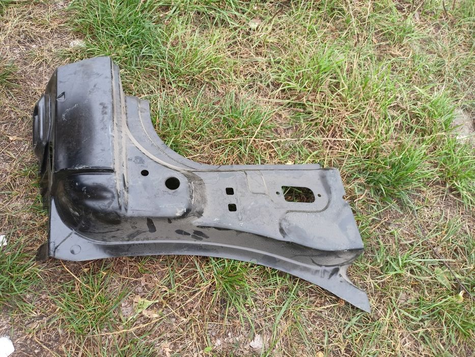 Renault Megane II 2 02-08 poszycie progu prawe prawa strona