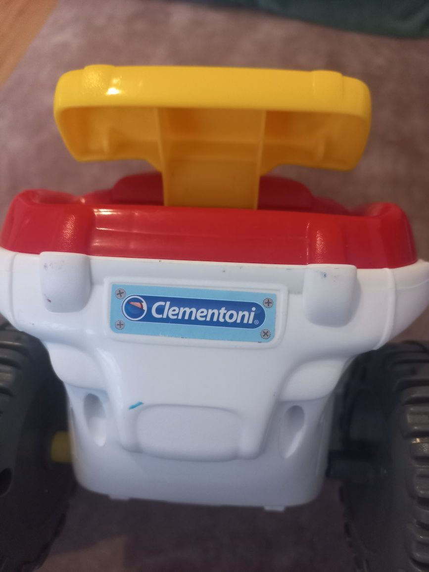 Auto na pilota terenówka clementoni