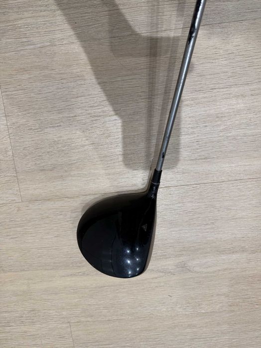 Driver Titleist 915D2 10.5º + Shaft Premium Diamana