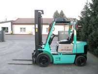 Mitsubishi FD25 przesuw wózek widłowy z Niemiec