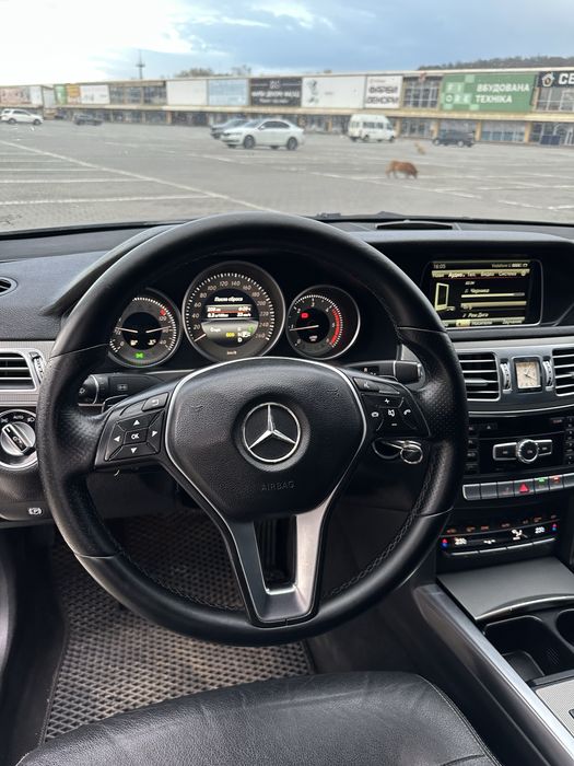 Mercedes Benz 212 рест 2.2 170 сил в гарному стані