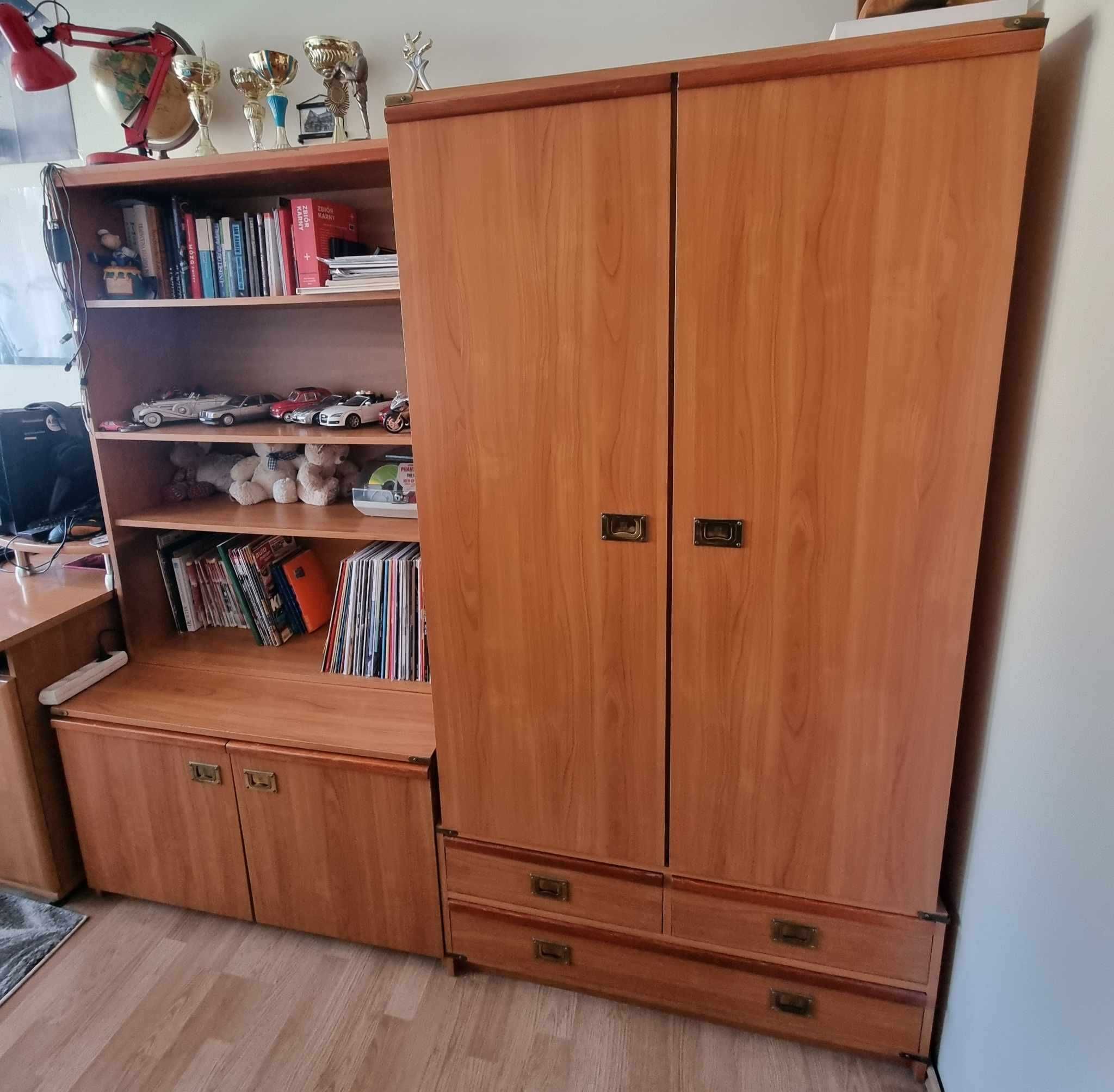 Zestaw mebli młodzieżowych firmy VOX