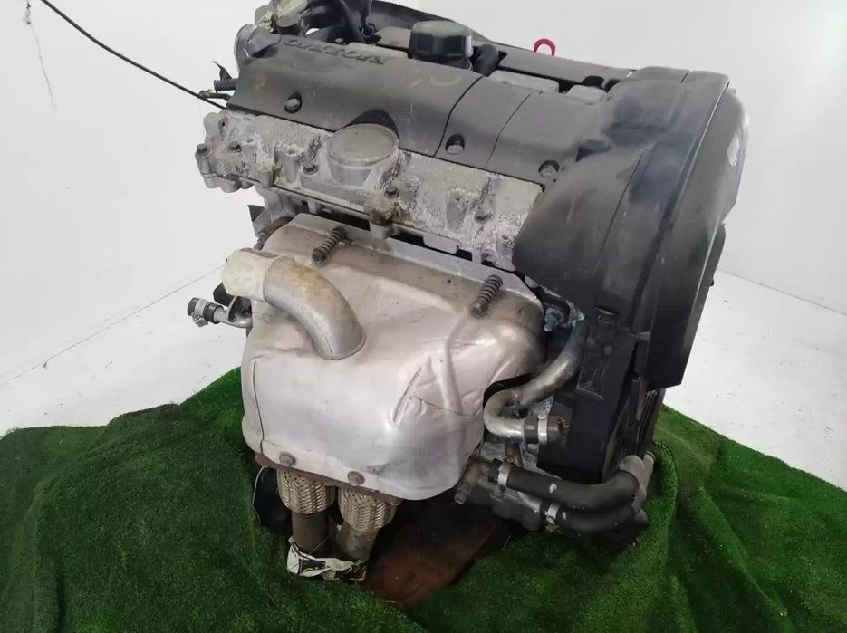 MOTOR COMPLETO VOLVO V40 BREAK FAMILIAR 2001 -B4184S2