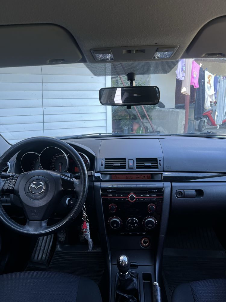 Mazda 3 1.6 benzyna  LPG 2005r • KLIMA • BOSE • pełne wyposażenie