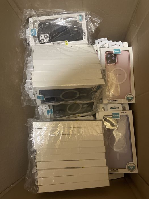 Чохли до айфонів від 11-14 проМах) та безпровідні наушники