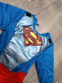 Костюм супермена в дуже хорошому стані на вік 3-4 роки