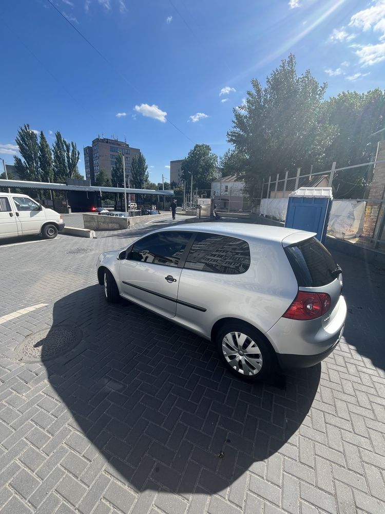 Golf 5 coupe 1.4 MPI