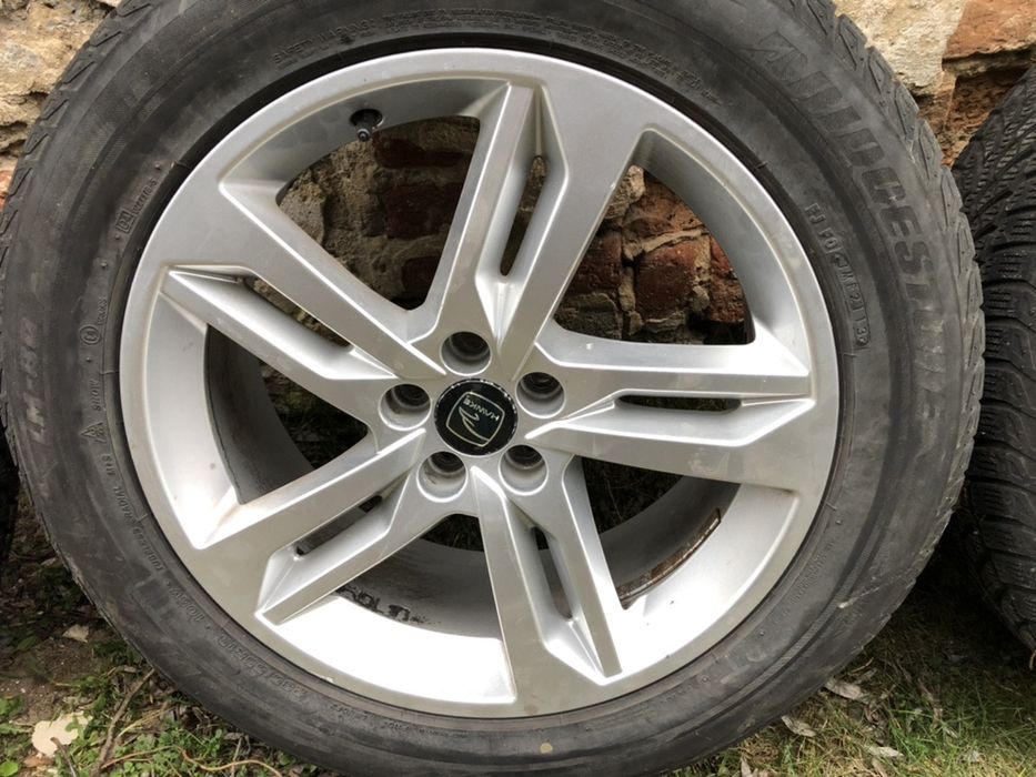 Koła/felgi z oponami oryginalne Range Rover 235/55/19