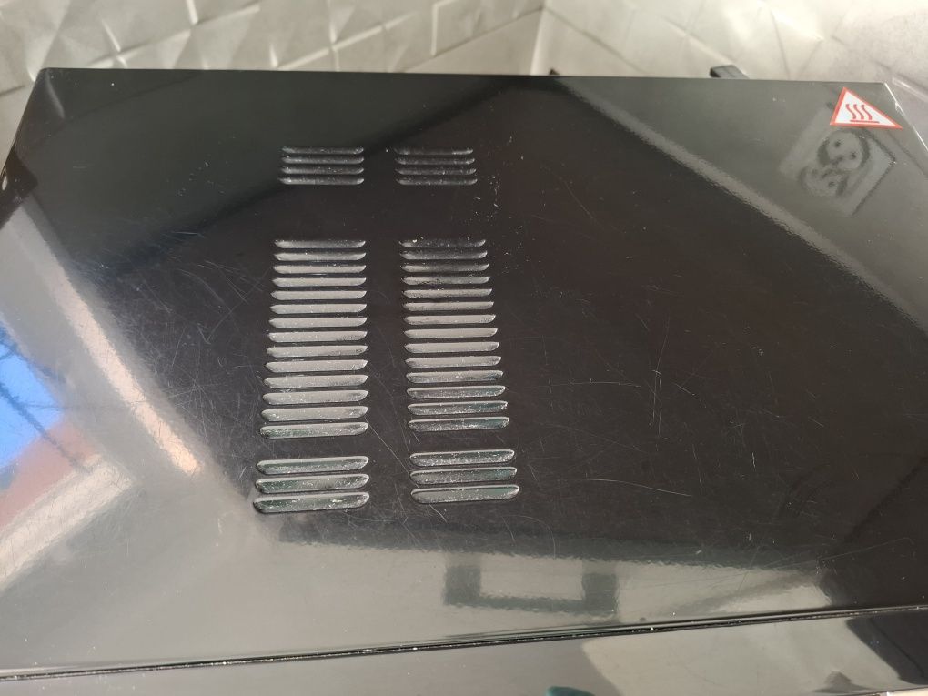 Kuchenka mikrofalowa AMICA beztalerzowa pojemność 23L