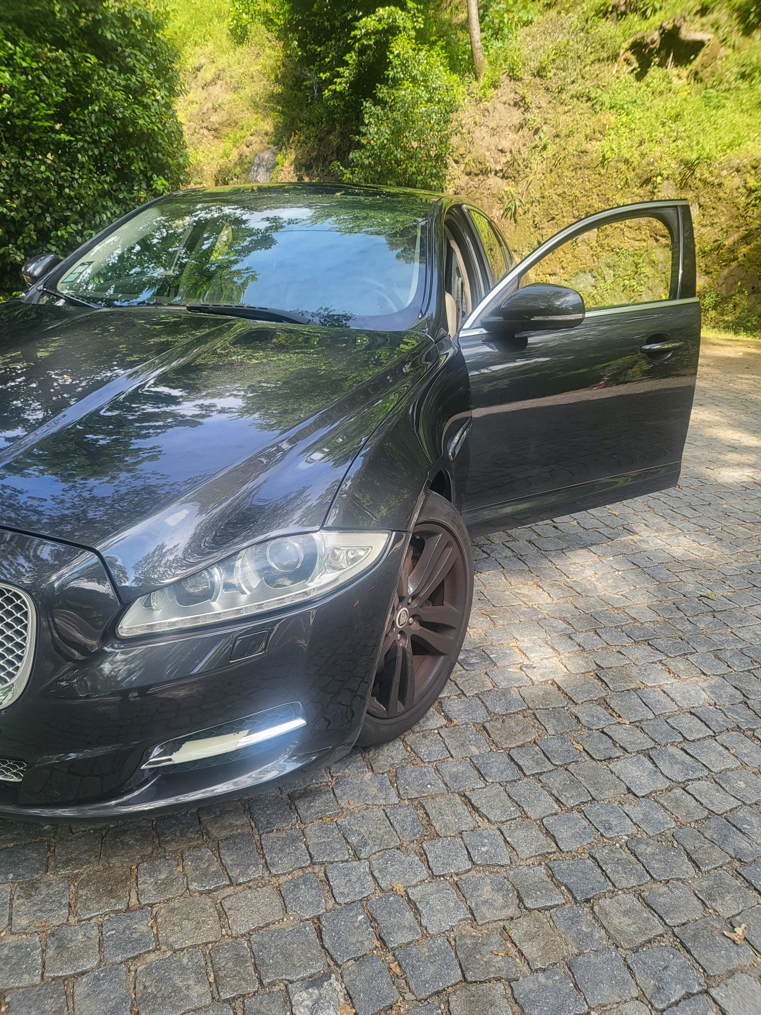 Aceito promuta casa ou terreno JAGUAR XJ ANO 2013