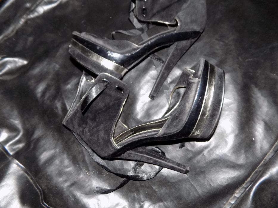 Szpilki – sandałki z cholewką Fanatic – nowe! Rozmiar 38 super buty