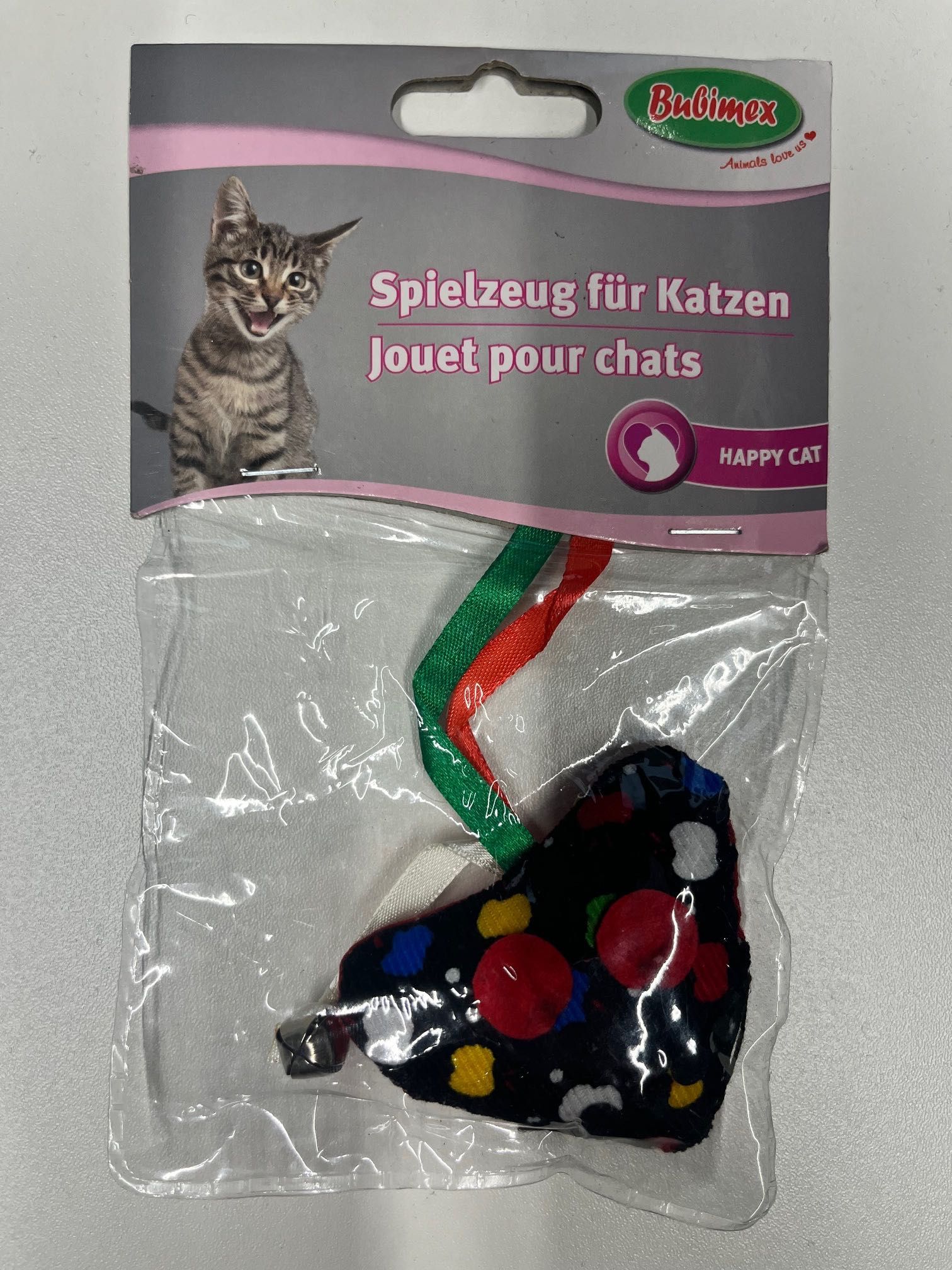 Zabawka dla kota serce z dzwoneczkiem