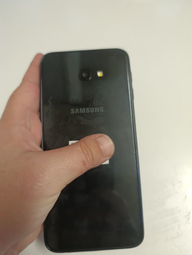 Samsung j4 bom estado