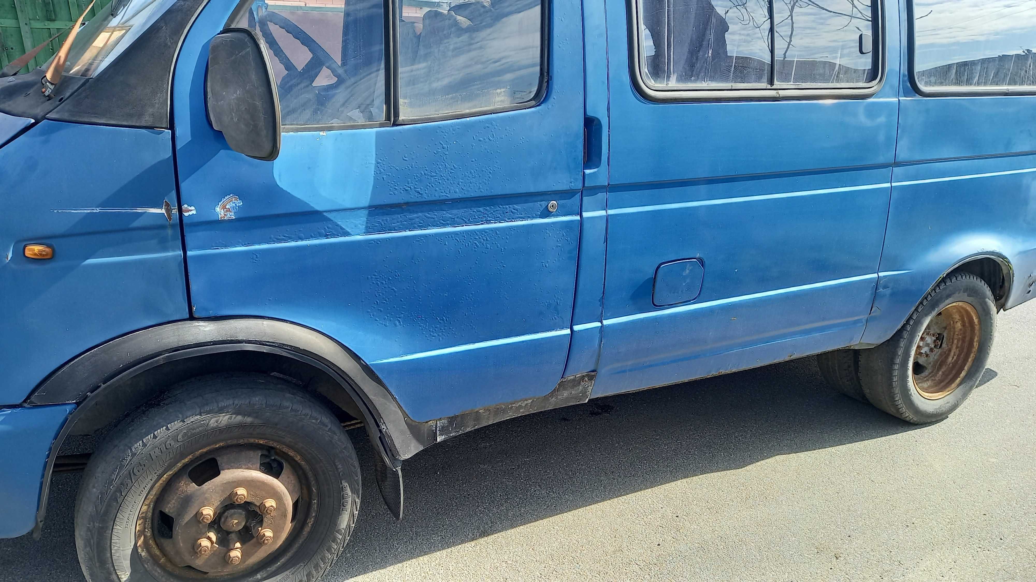 Продам ГАЗЕЛь 2002р