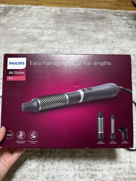 Фен-щітка PHILIPS