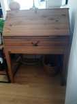 Drewniany sekretarzyk IKEA