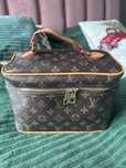 Duża kosmetyczka Louis Vuitton