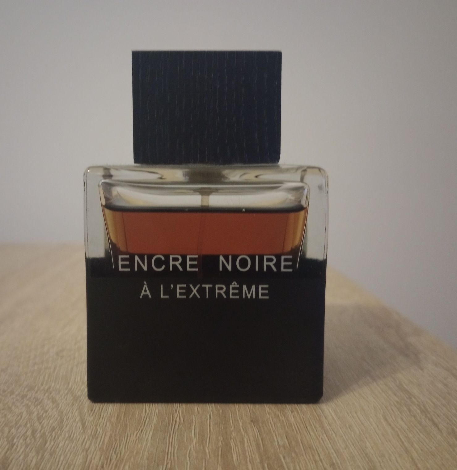 Encre noire a l'extreme