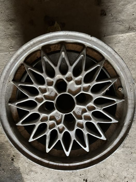 Продам колеса на опель вектра б