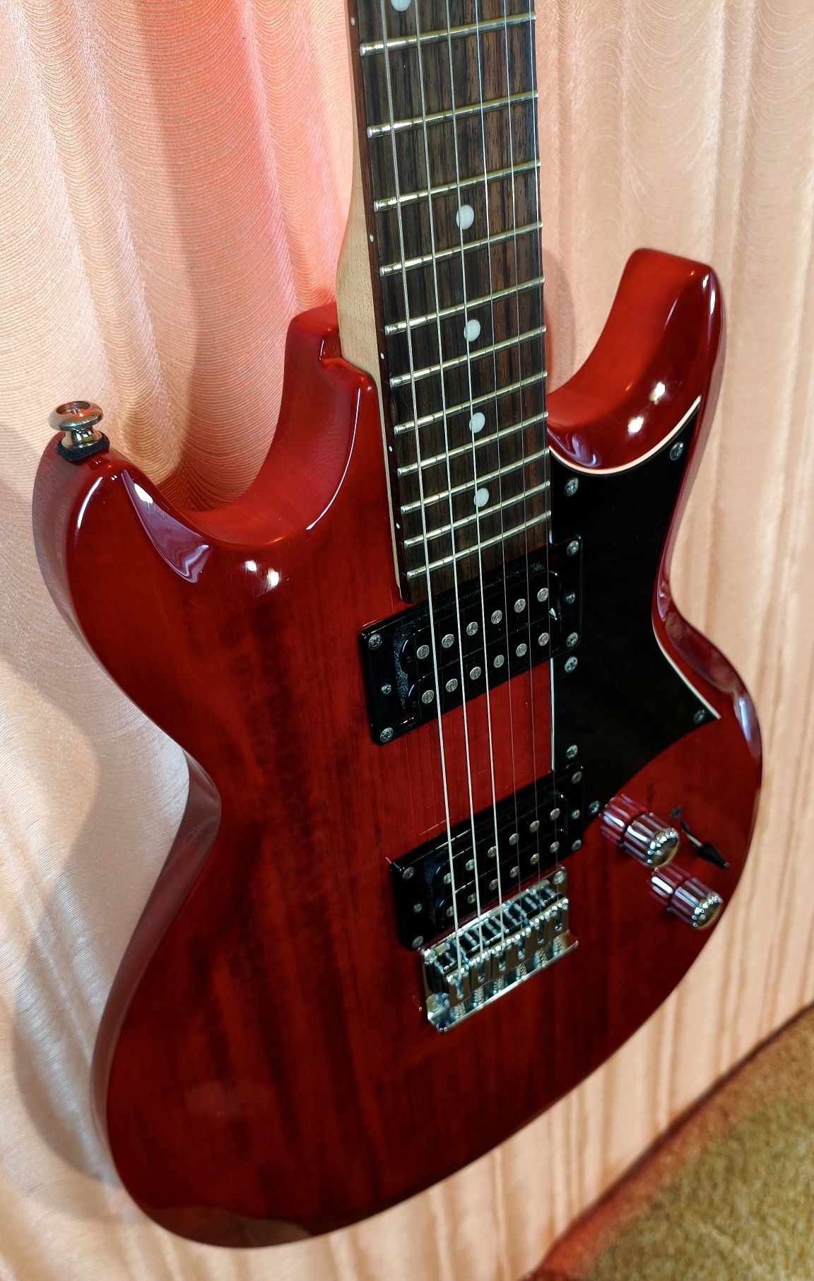Ibanez GAX30 RD - Электрогитара с полным комплектом!