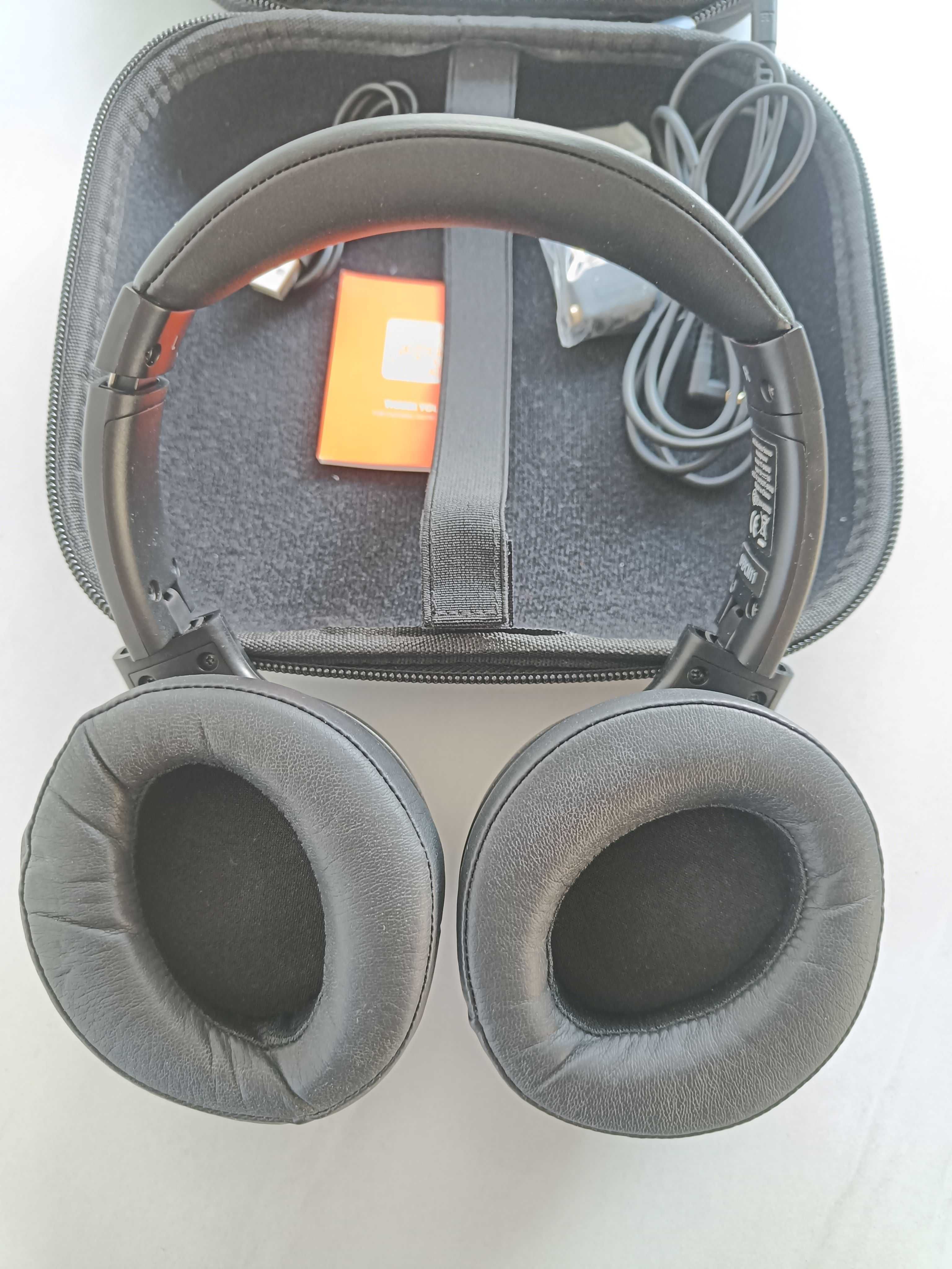 Taotronics TT-BH040 - słuchawki bezprzewodowe z ANC