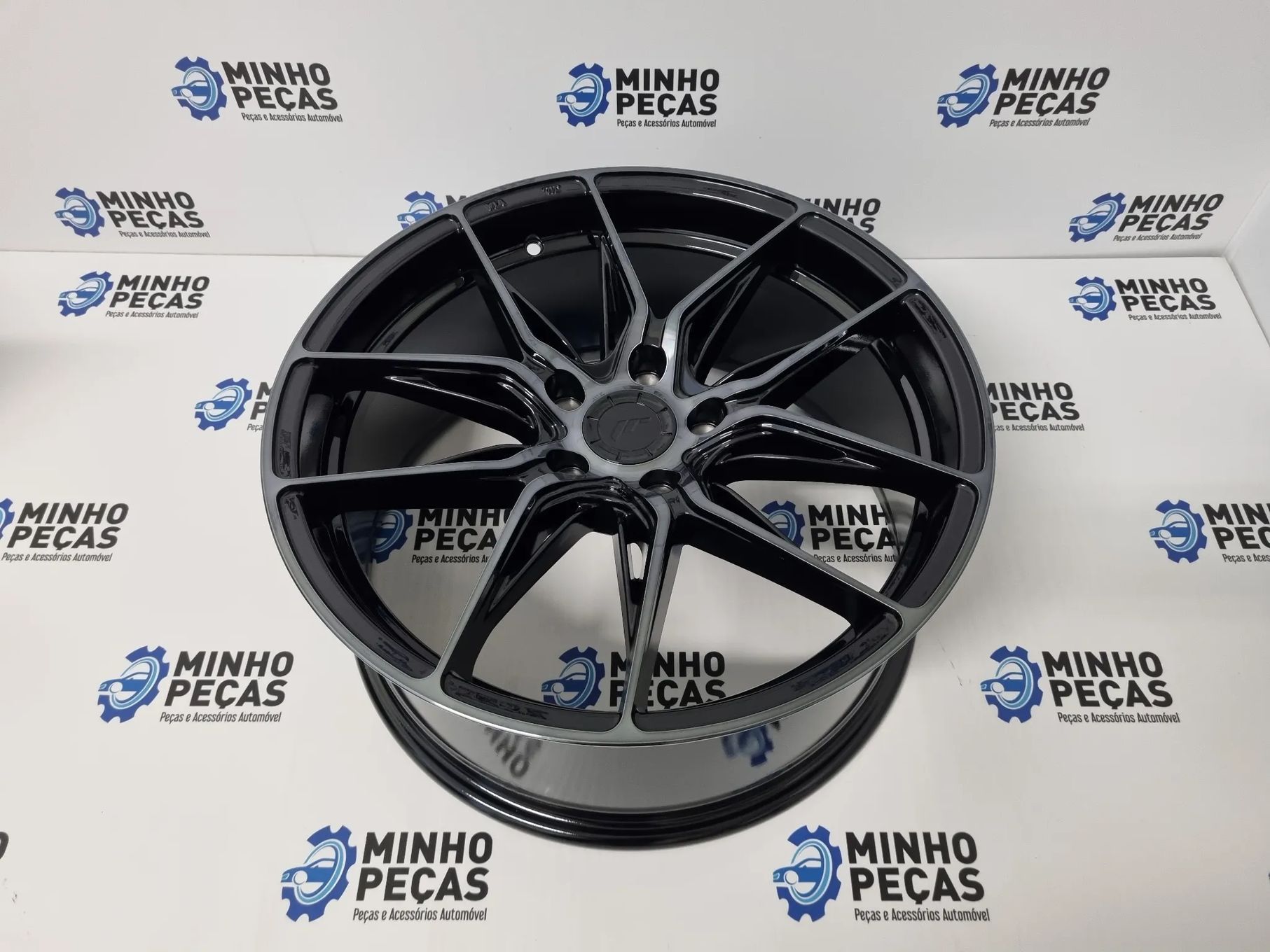 Jantes Japan Racing (JR44) em 18 (5x112) Preto Face Brushed