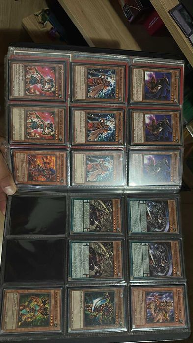 Vendo decks de Yugioh