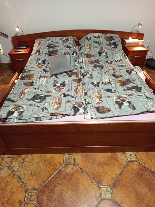 Łóżko 160cm z materacem, szufladami i szalka nocna