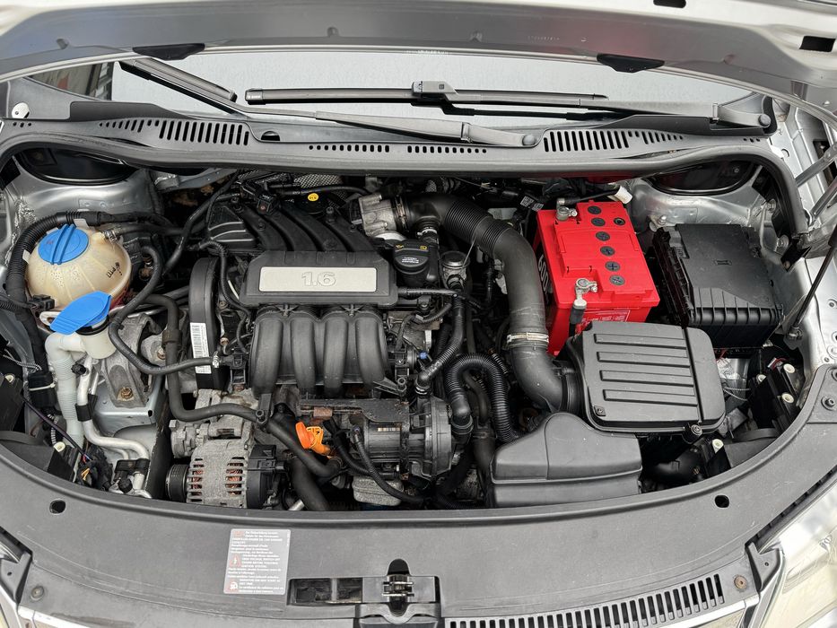 Фольксваген Туран 1.6mpi