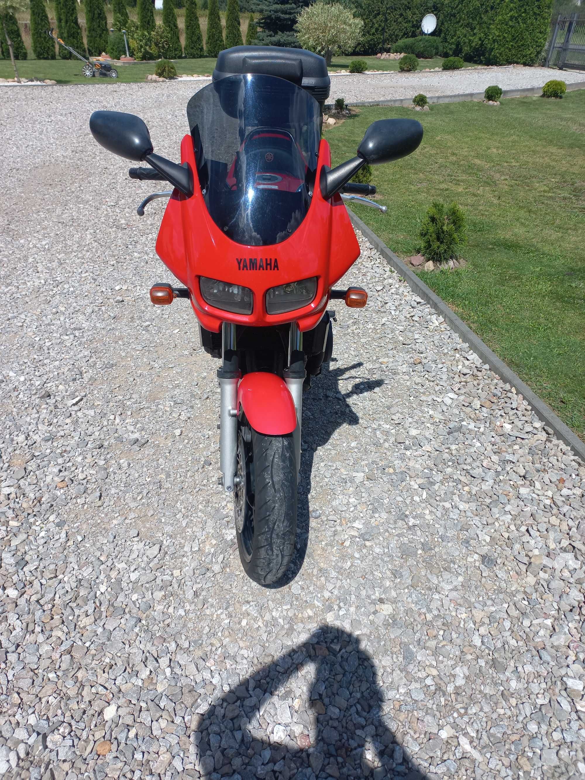 Yamaha Fazer 600