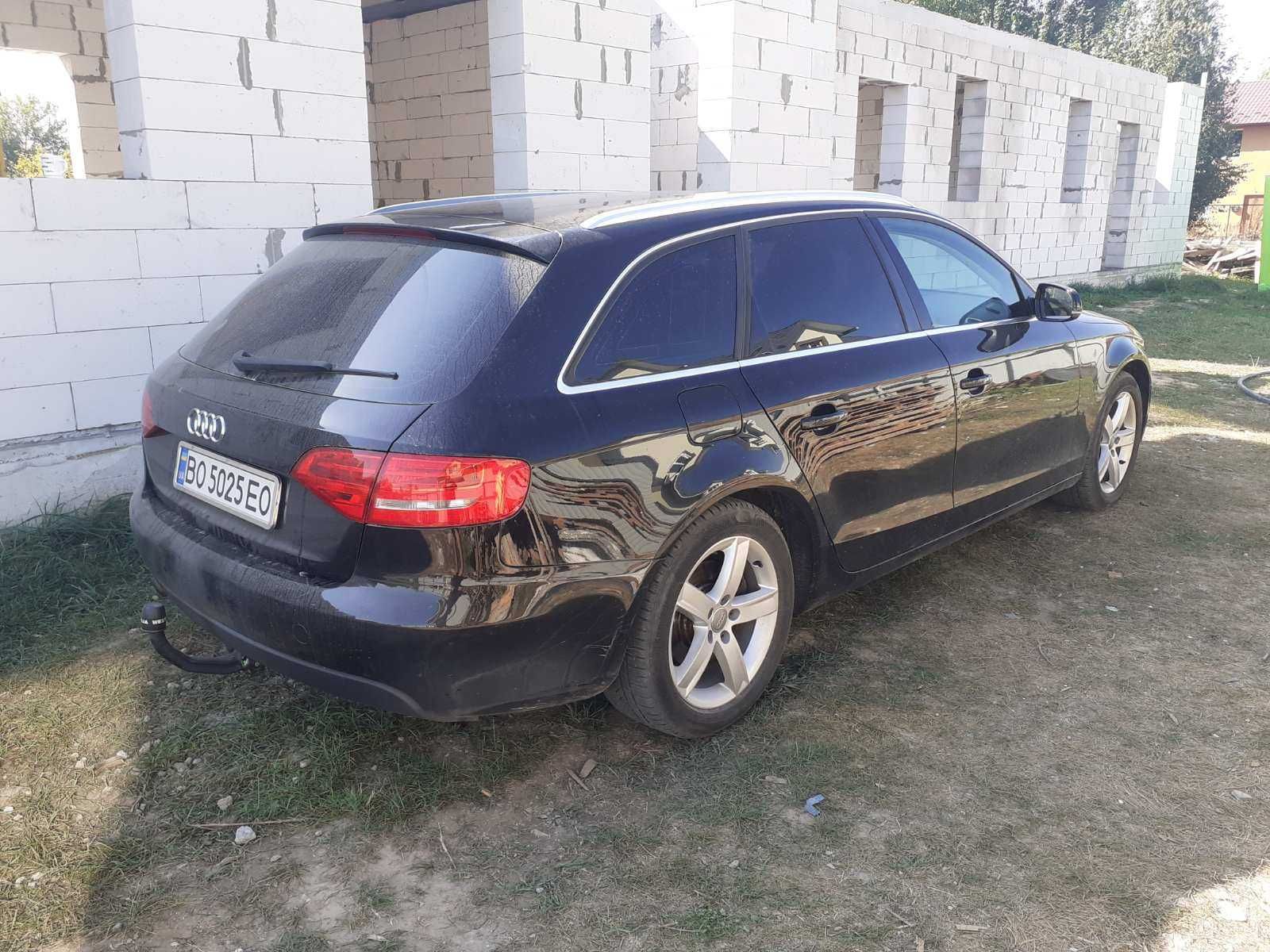 Продам автомобіль Audi A4