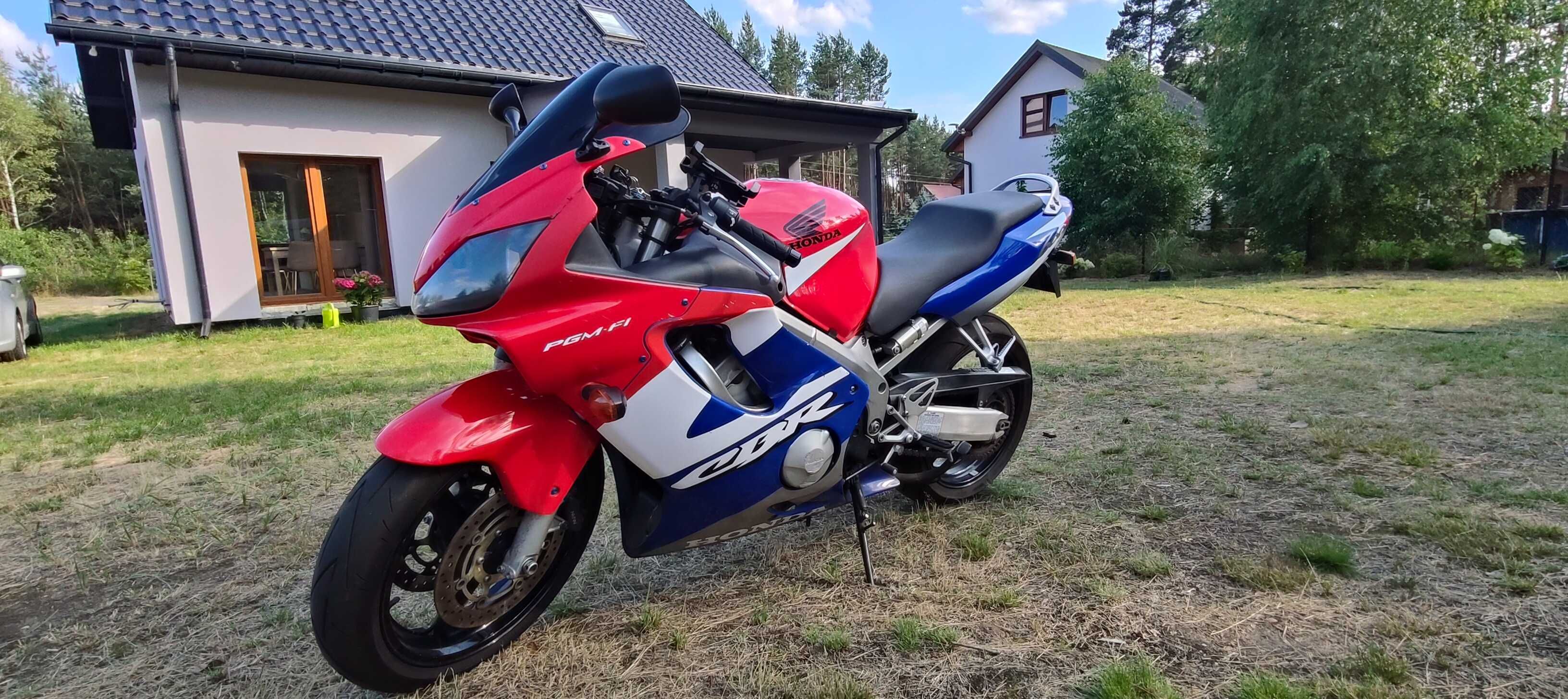Honda CBR f4i 600
