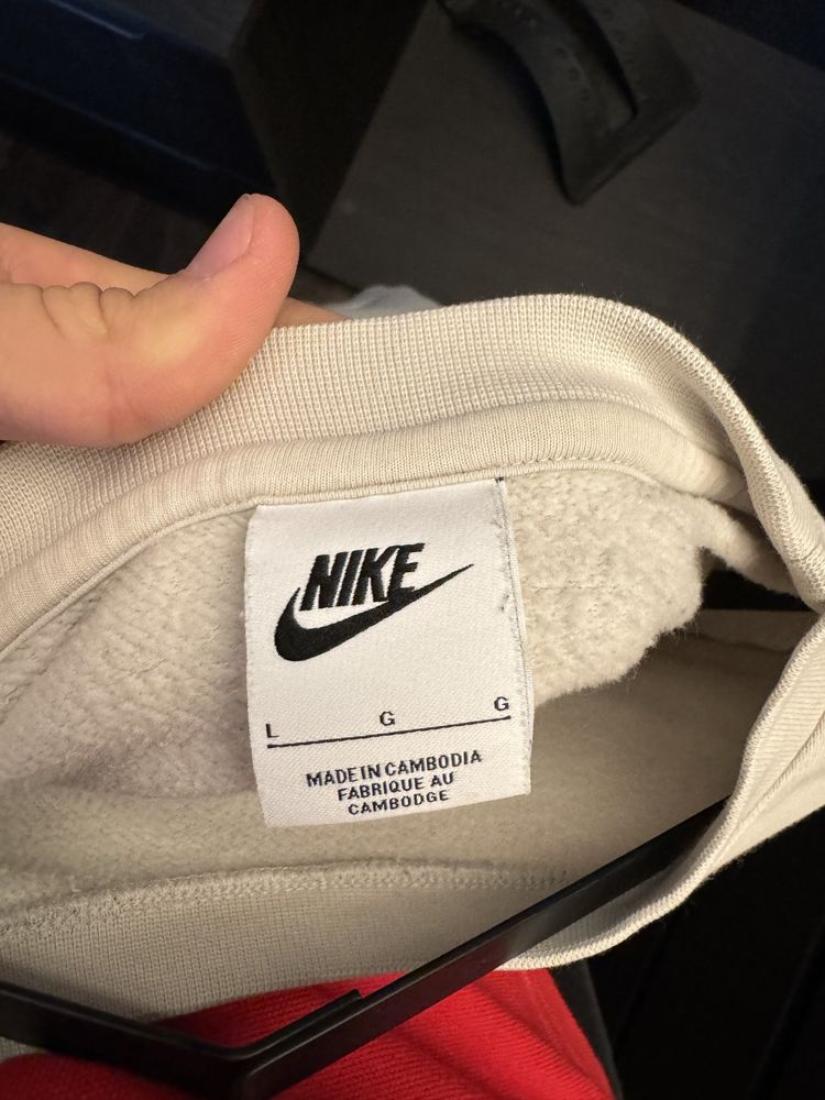 Продам лонг Nike