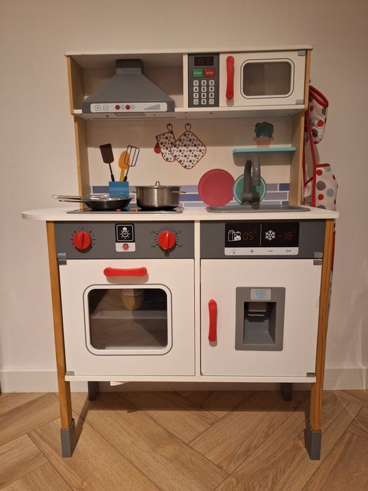 Kuchnia do zabawy drewniana
