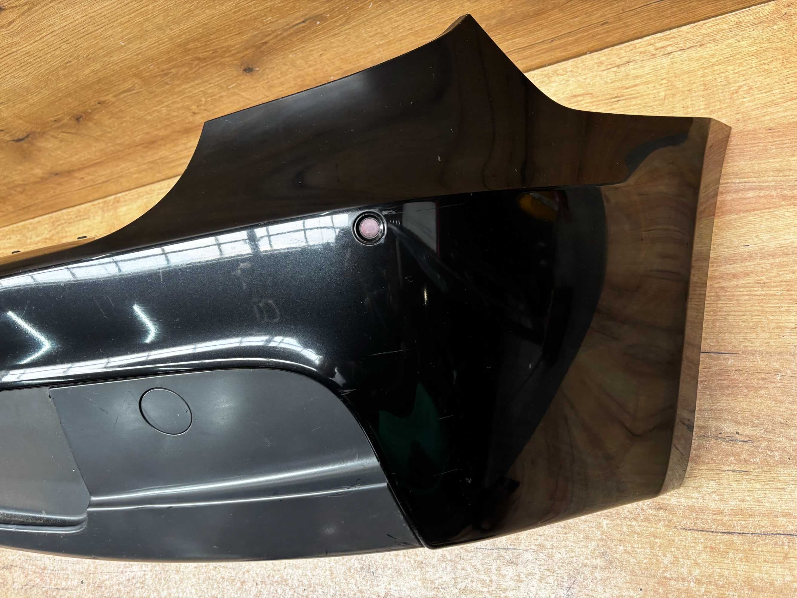 Zderzak tylny Bmw 1 E87 M-Pakiet 4x pdc kolor black sapphire metalic
