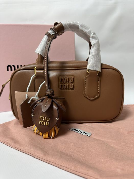 сумка Miu Miu- нова,з бірками