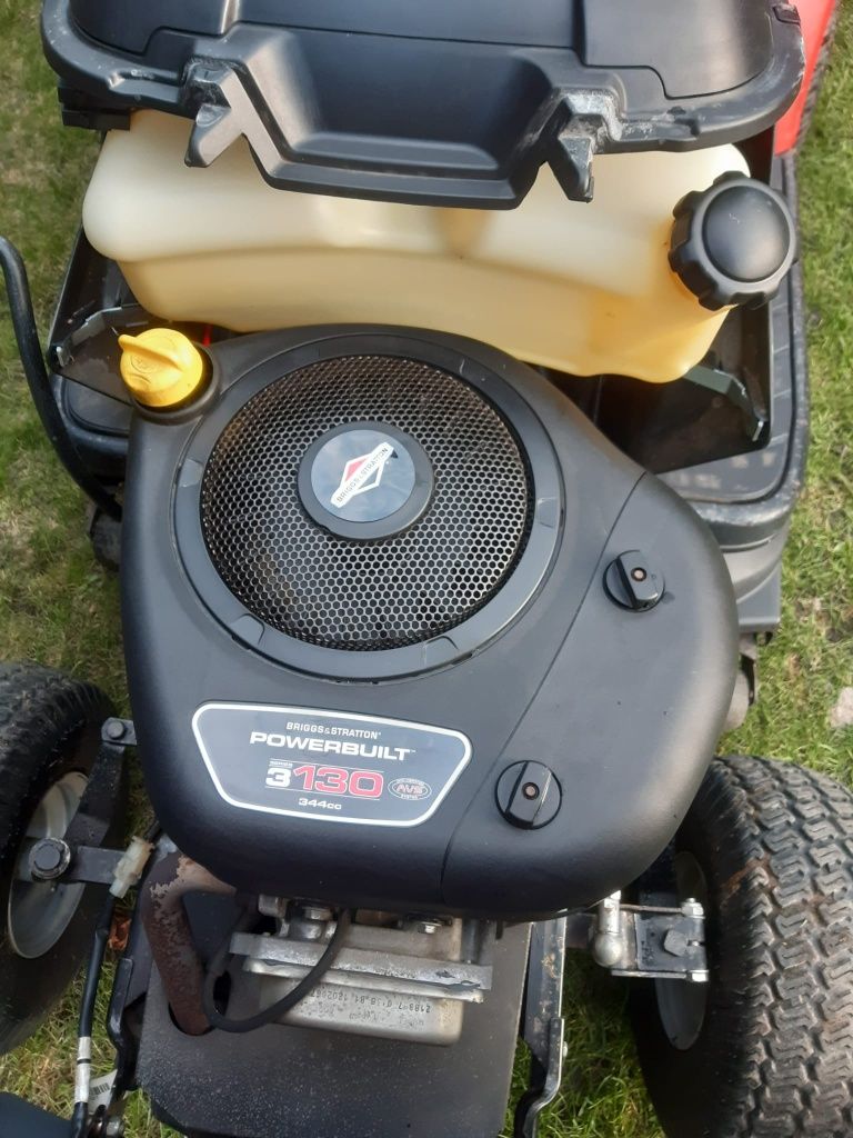 Kosiarka traktorek  Castel garden Briggs Stratton 13HP