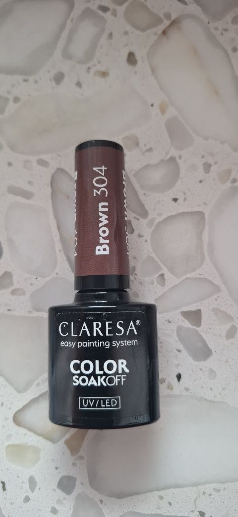 Lakier hybrydowy Claresa Brown 304 brąz