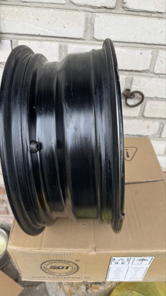 Felgi R15 orginalne VW roczne