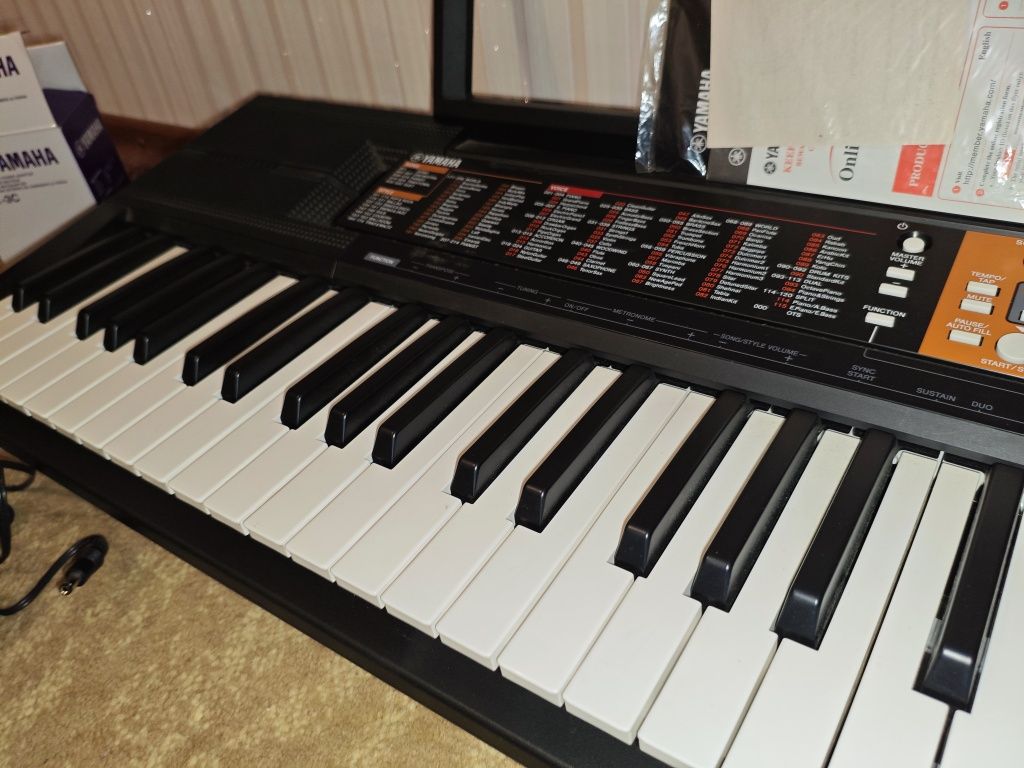 Синтезатор Yamaha psr-F51
