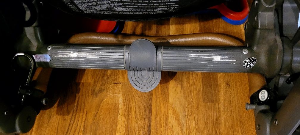 Wózek Roan Esso Total Grey 2w1-stan bardzo dobry