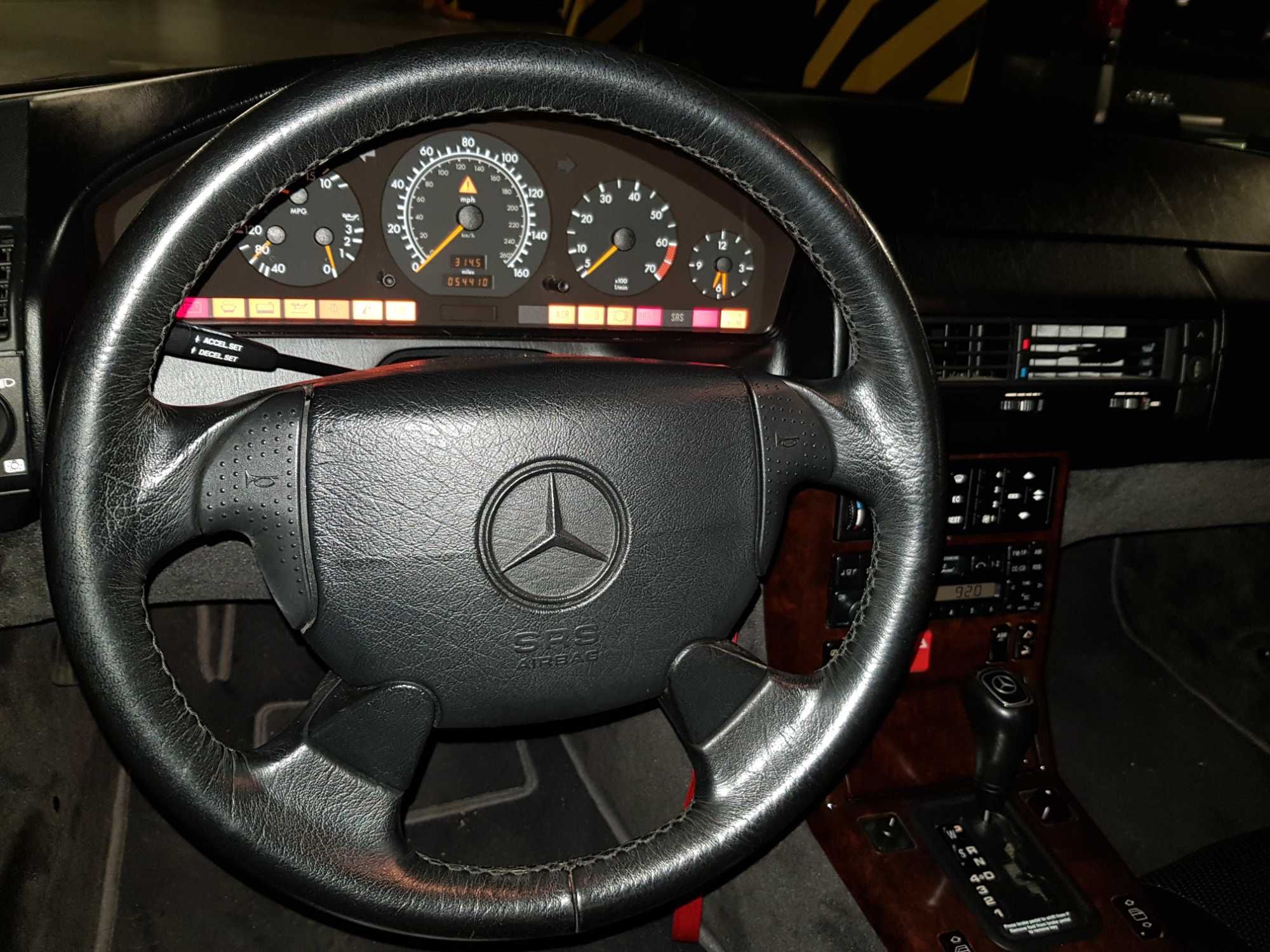 Mercedes SL500 R129