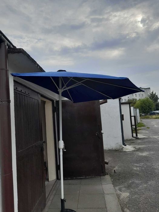 Parasol balkonowa 1/2